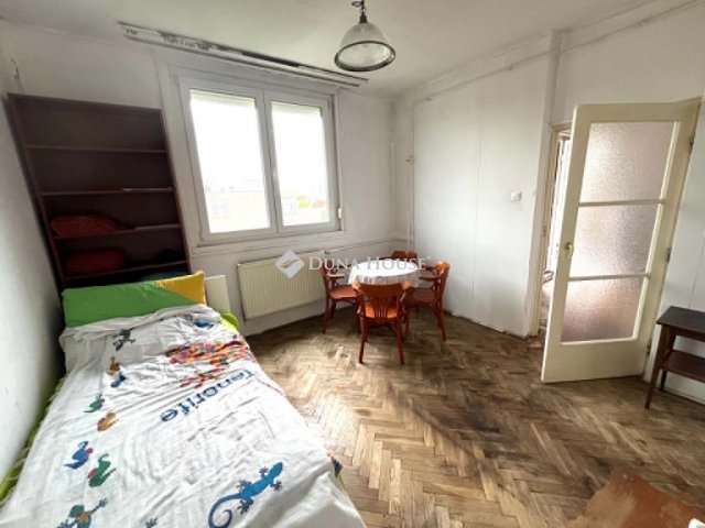 Eladó panellakás, Budapesten, XI. kerületben, Halmi utcában