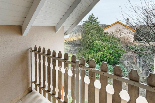 Eladó családi ház, Zsámbékon 59.5 M Ft, 3 szobás