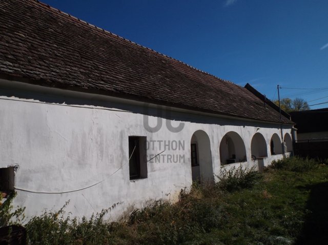 Eladó családi ház, Adásztevelen 15.9 M Ft, 2 szobás