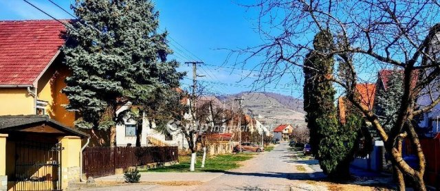 Eladó családi ház, Tokajban 49.9 M Ft, 3 szobás