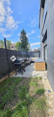 Eladó téglalakás, Budapesten, III. kerületben 137.9 M Ft