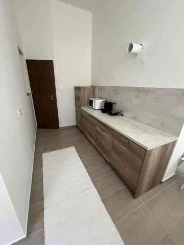 Kiadó téglalakás, albérlet, VIII. kerületben, József körúton