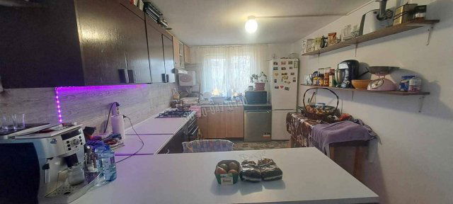 Eladó családi ház, Lőkösházán 18 M Ft, 5 szobás