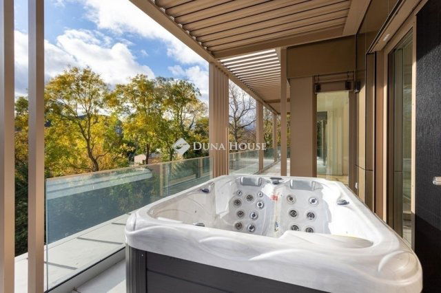 Eladó téglalakás, Budapesten, II. kerületben 320 M Ft, 3 szobás