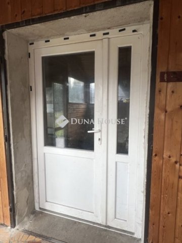 Eladó családi ház, Szentgálon 40.99 M Ft, 4 szobás