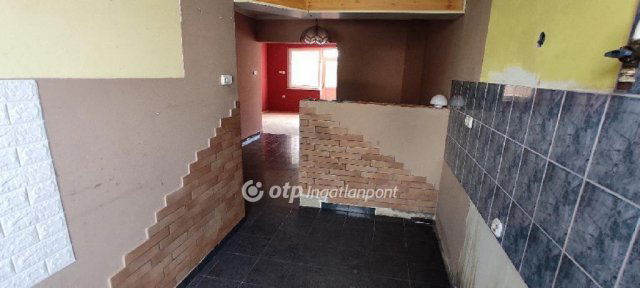 Eladó sorház, Hajdúszoboszlón 50 M Ft, 2+2 szobás