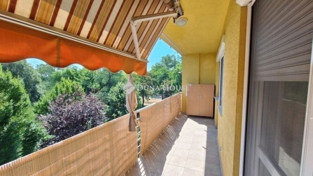 Eladó téglalakás, Budapesten, X. kerületben 69 M Ft, 2 szobás