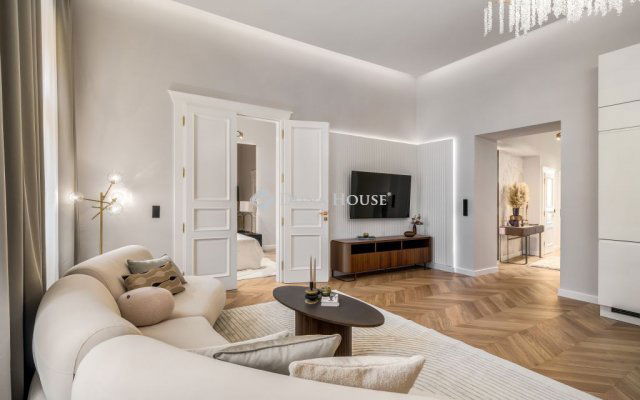 Eladó téglalakás, Budapesten, V. kerületben 359 M Ft, 3 szobás