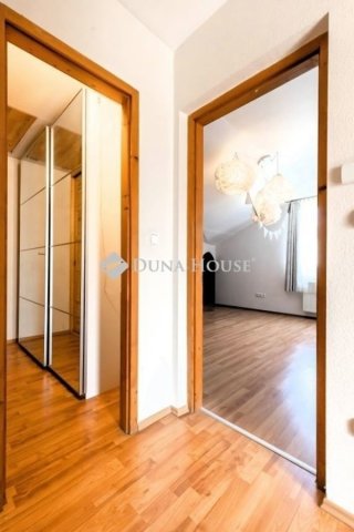 Eladó családi ház, Budapesten, XX. kerületben 114.99 M Ft