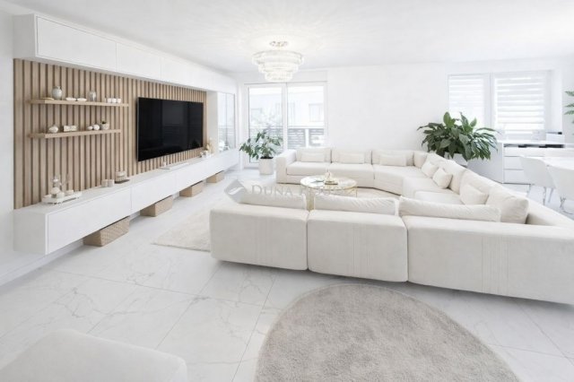 Eladó téglalakás, Budapesten, XV. kerületben 167 M Ft