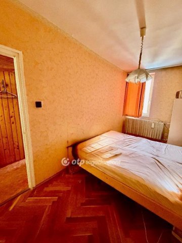 Eladó sorház, Salgótarjánban 45 M Ft, 3+1 szobás