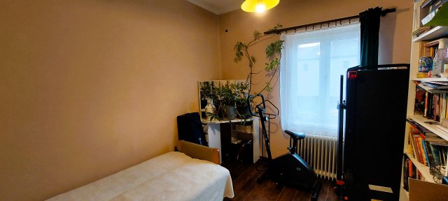 Eladó családi ház, Békésen 41 M Ft, 3 szobás