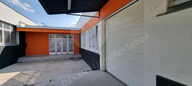Kiadó ipari ingatlan, Szekszárdon 1000 E Ft / hó