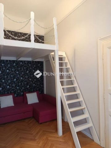 Eladó téglalakás, Budapesten, VII. kerületben 67.9 M Ft