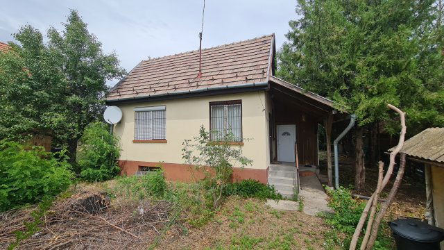 Eladó nyaraló, Kulcson, Kiskert utcában 13.9 M Ft, 2 szobás