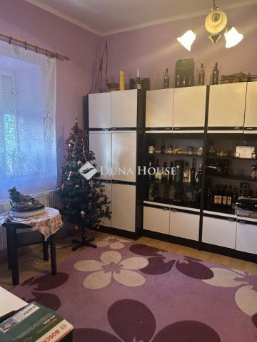 Eladó téglalakás, Mosonmagyaróváron 34.99 M Ft, 2 szobás