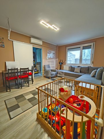 Eladó panellakás, Miskolcon 32.27 M Ft, 1+2 szobás