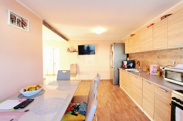 Eladó családi ház, Nagyesztergáron 64.9 M Ft, 3 szobás