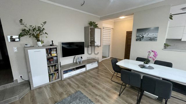 Eladó családi ház, Szombathelyen 143 M Ft, 5 szobás