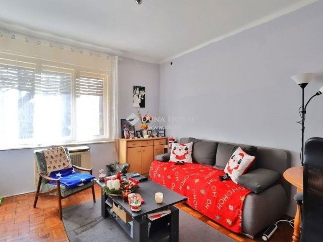 Eladó családi ház, Bényén 65 M Ft, 3 szobás