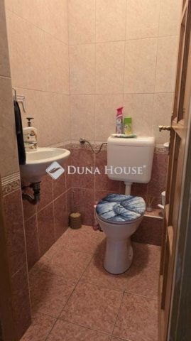 Eladó téglalakás, Szegeden 81.7 M Ft, 3 szobás