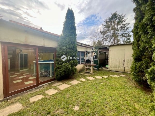 Eladó családi ház, Bonyhádon 120 M Ft, 5 szobás