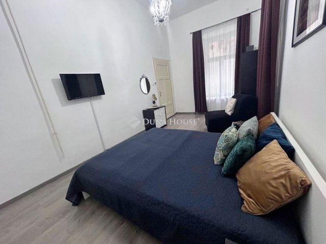 Eladó téglalakás, Budapesten, V. kerületben 84 M Ft, 2 szobás