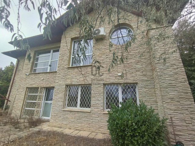 Eladó családi ház, Csomádon 147 M Ft, 6 szobás