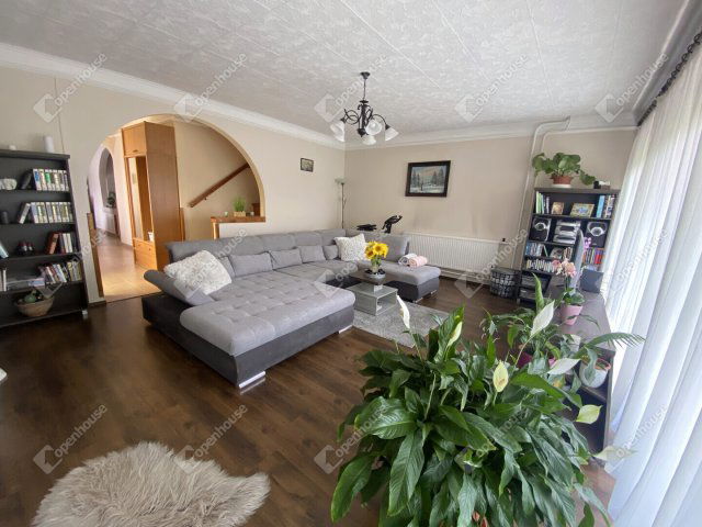 Eladó családi ház, Miskolcon 76.5 M Ft, 4 szobás