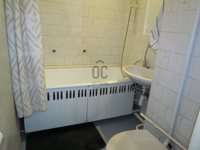 Kiadó panellakás, albérlet, Miskolcon 125 E Ft / hó, 2 szobás