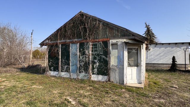 Eladó telek, Szatymazon 7.2 M Ft / költözzbe.hu