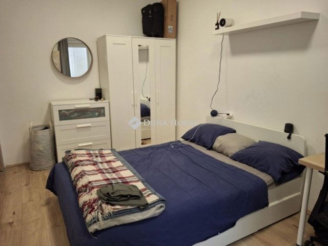 Eladó téglalakás, Budapesten, IX. kerületben 95.9 M Ft, 3 szobás