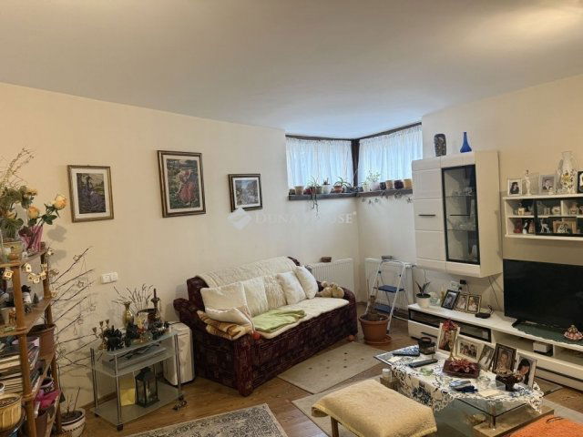 Eladó téglalakás, Érden 69.9 M Ft, 2 szobás