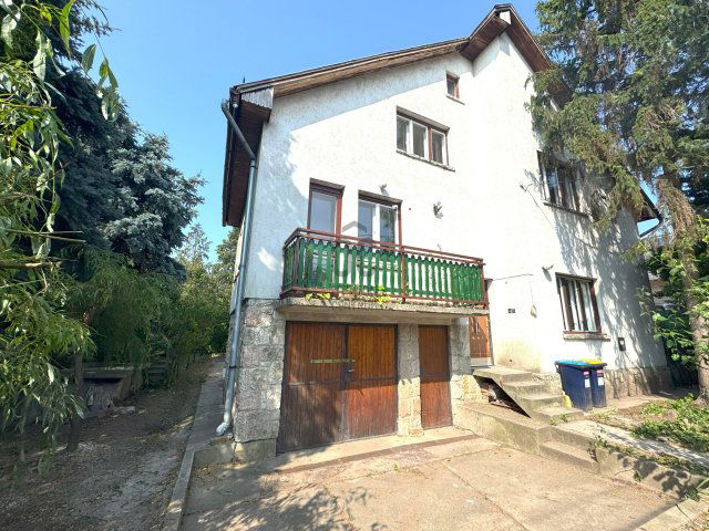 Eladó családi ház, Budapesten, XVI. kerületben 124.9 M Ft