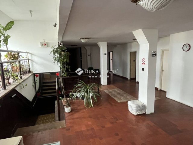 Eladó hotel, Budapesten, XXI. kerületben 359 M Ft, 28 szobás