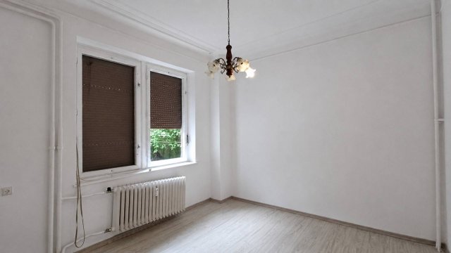 Eladó téglalakás, Salgótarjánban 17.99 M Ft, 2 szobás