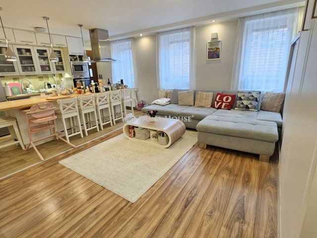 Eladó téglalakás, Budapesten, IX. kerületben, Kinizsi utcában