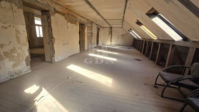 Eladó téglalakás, Budapesten, V. kerületben 195 M Ft, 6 szobás