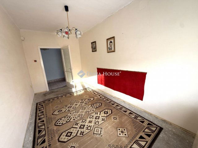 Eladó családi ház, Tiszaszentimrén 36.7 M Ft, 3 szobás