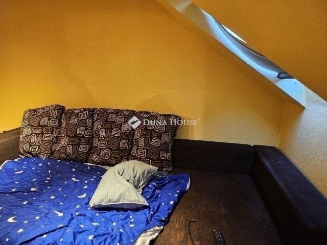 Eladó ikerház, Budapesten, XVIII. kerületben 74.5 M Ft, 4 szobás