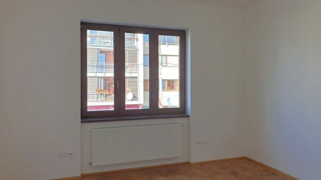 Kiadó iroda, Érden 350 E Ft / hó, 3 szobás