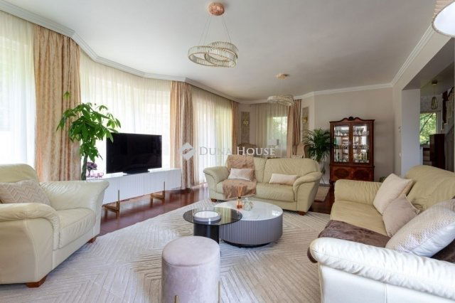 Eladó családi ház, Budapesten, II. kerületben 294.9 M Ft