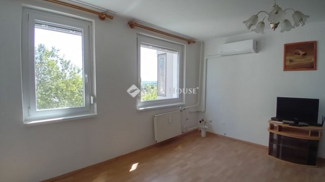 Eladó panellakás, Siófokon 45.9 M Ft, 2 szobás