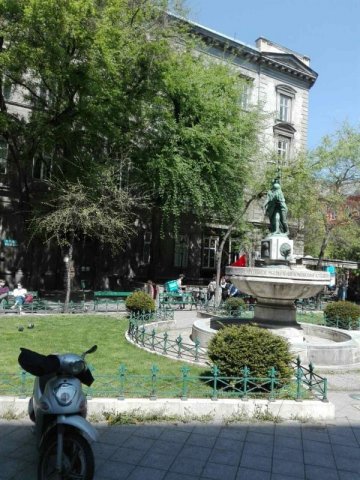 Eladó téglalakás, Budapesten, VIII. kerületben, Kálvin téren