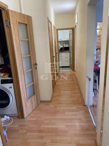 Eladó panellakás, Budapesten, XIII. kerületben, Párkány utcában