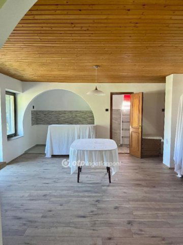 Eladó nyaraló, Harkányban 92 M Ft, 5 szobás