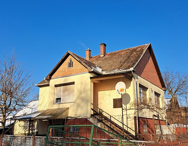 Eladó családi ház, Újfehértón 41.65 M Ft, 2+1 szobás
