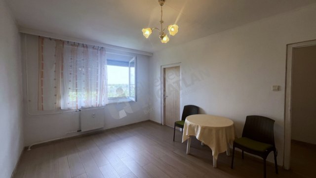 Kiadó panellakás, albérlet, XV. kerületben, Drégelyvár utcában