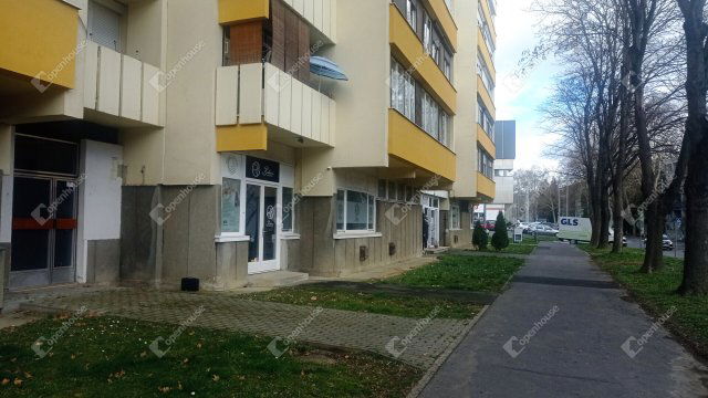 Kiadó üzlethelyiség, Zalaegerszegen 130 E Ft / hó, 1 szobás