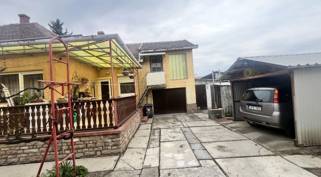 Eladó családi ház, Sarkadon 28 M Ft, 4 szobás